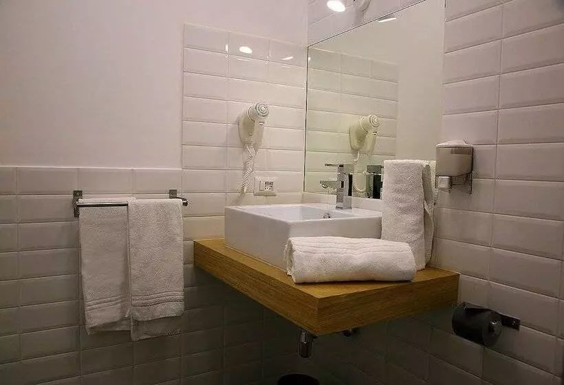 Fotos del hotel Maison Du La Metro:  4