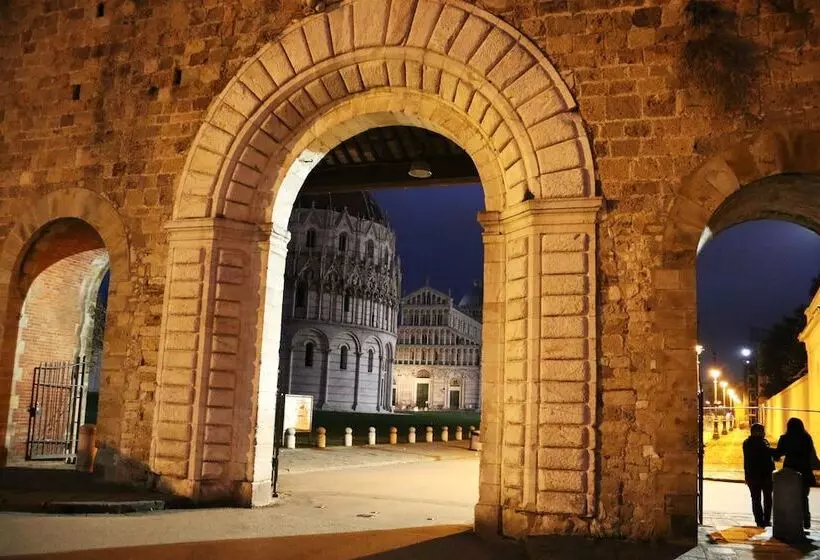 Fotos del hotel Pisa Tower:  19