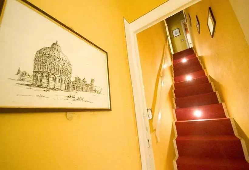 Fotos del hotel Pisa Tower:  17