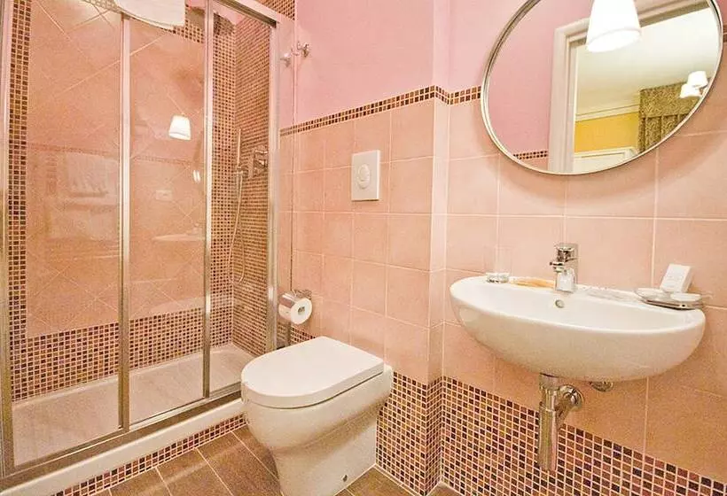 Fotos del hotel Pisa Tower:  6