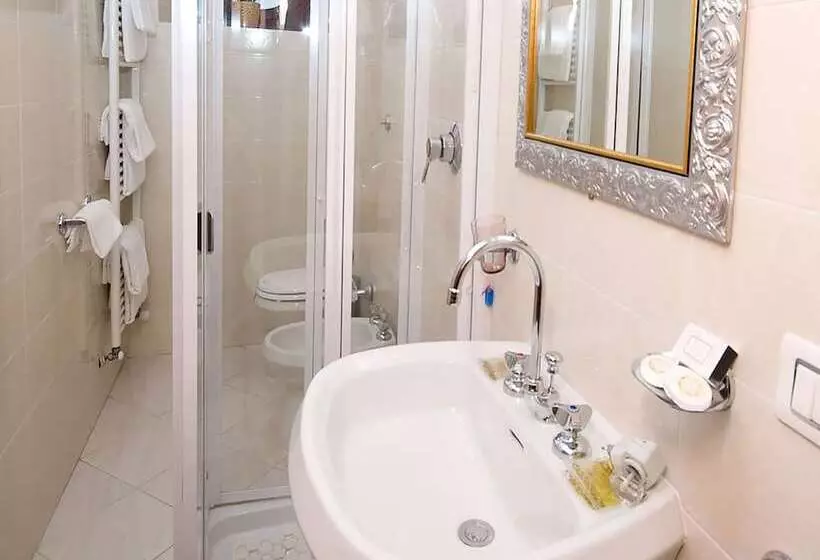 Fotos del hotel Pisa Tower:  21