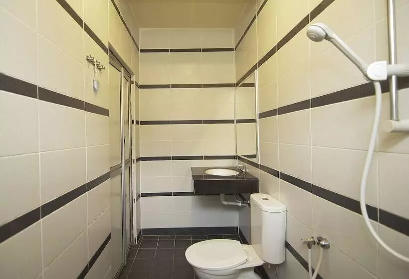 Fotos del hotel Anggerik Lodging:  6