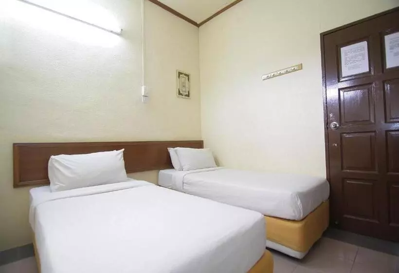 Fotos del hotel Anggerik Lodging:  13