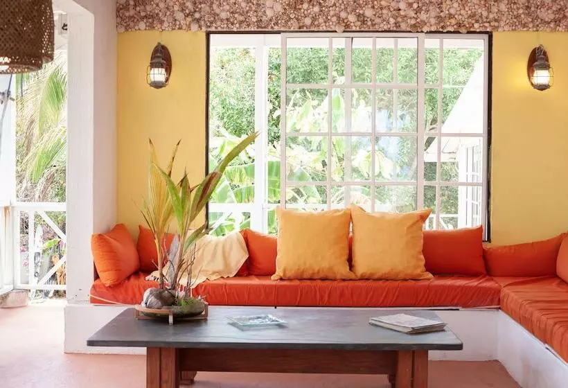 Fotos del hotel Ocean View Sai:  23