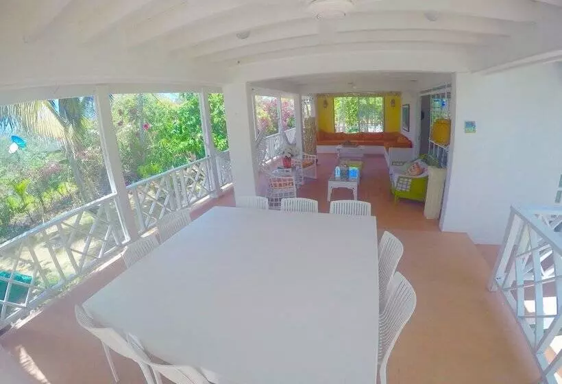 Fotos del hotel Ocean View Sai:  21