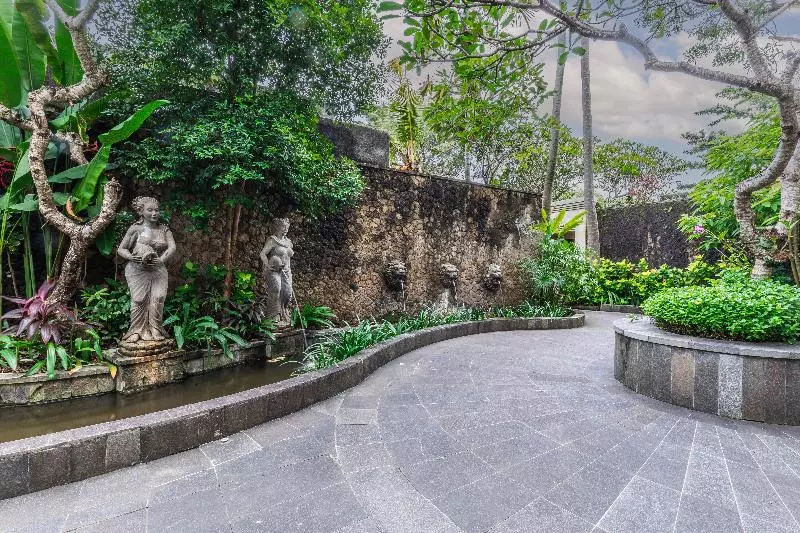 Fotos del hotel The Leaf Jimbaran Bali Luxurious Villa Retreat:  23