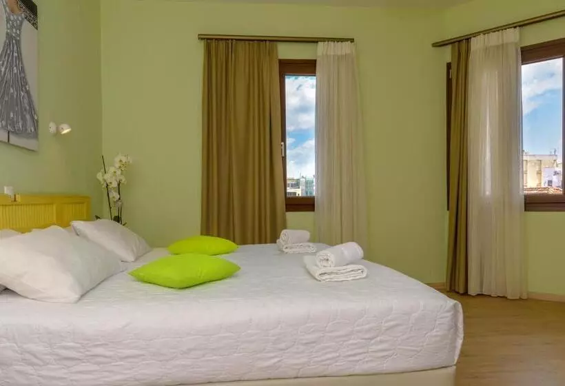 Fotos del hotel Thejoy:  22