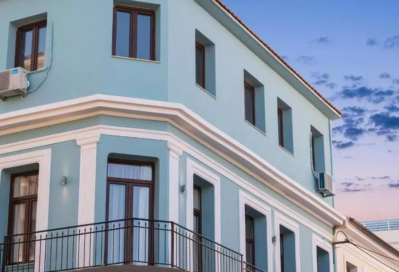 Fotos del hotel Thejoy:  5