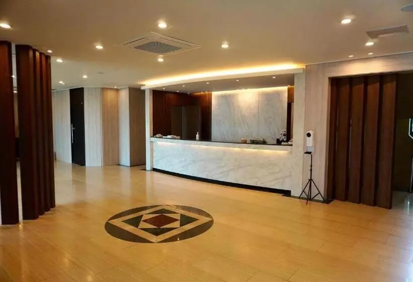 Fotos del hotel Emerald:  4