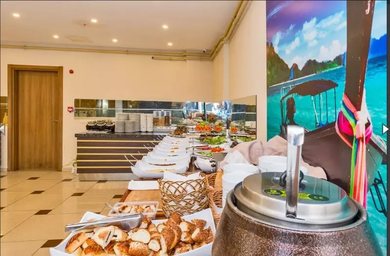 Fotos del hotel Interstellar  Merter:  18