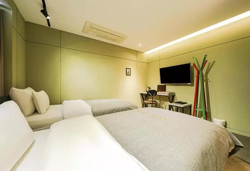 Fotos del hotel Myeongjak:  13