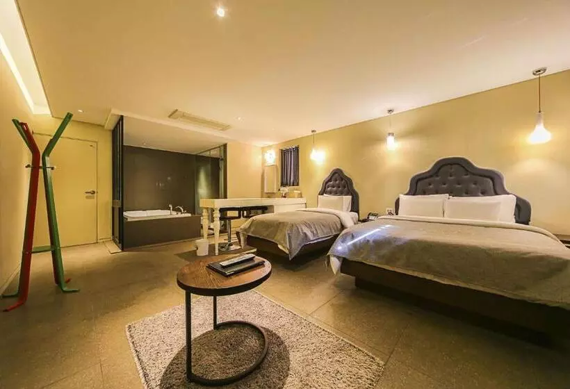 Fotos del hotel Myeongjak:  24