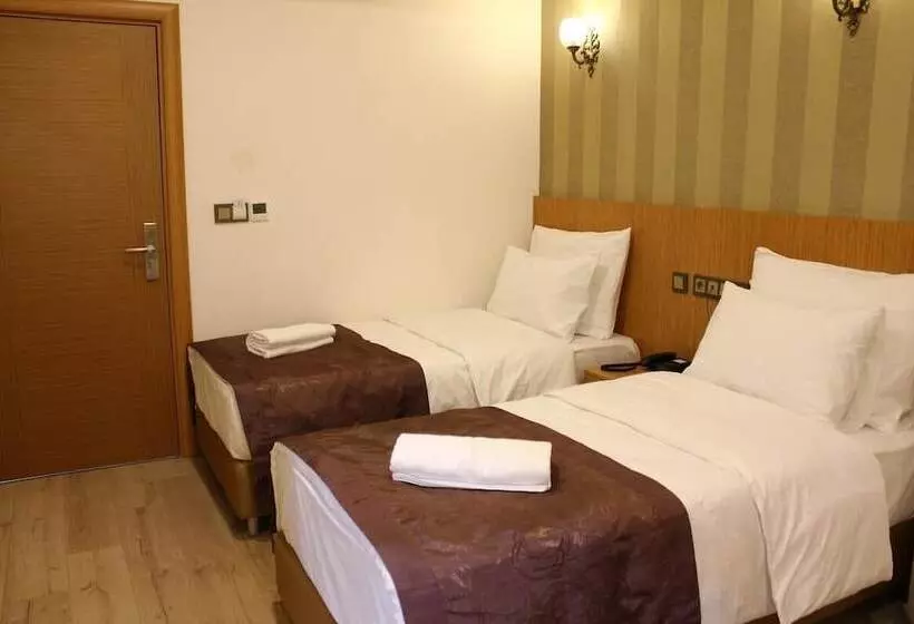 Fotos del hotel Realist:  14