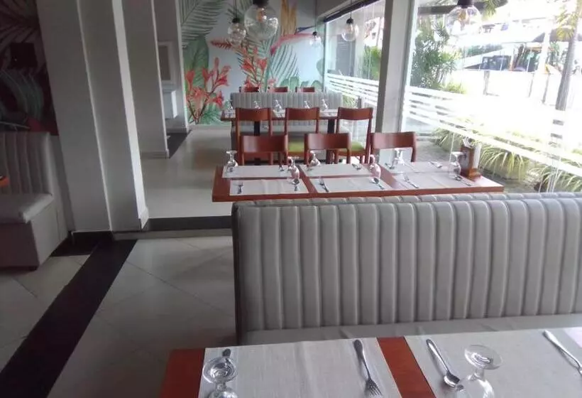 Fotos del hotel Hasara Guest House:  2