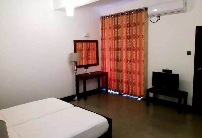 Fotos del hotel Hasara Guest House:  7