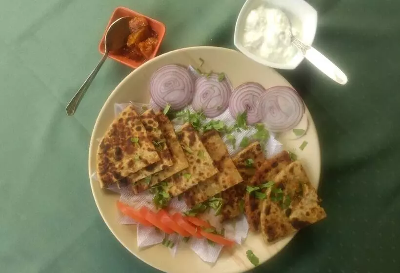 Fotos del hotel Bhammar S Inn  A Pure Veg:  10