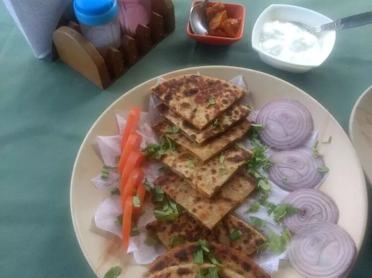 Fotos del hotel Bhammar S Inn  A Pure Veg:  16