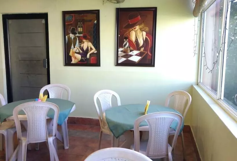 Fotos del hotel Bhammar S Inn  A Pure Veg:  21