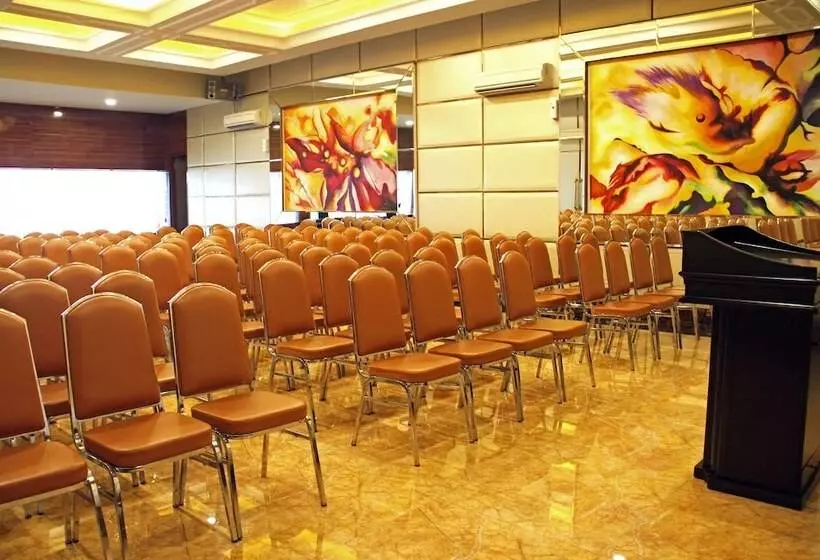 Fotos del hotel Olympic:  6