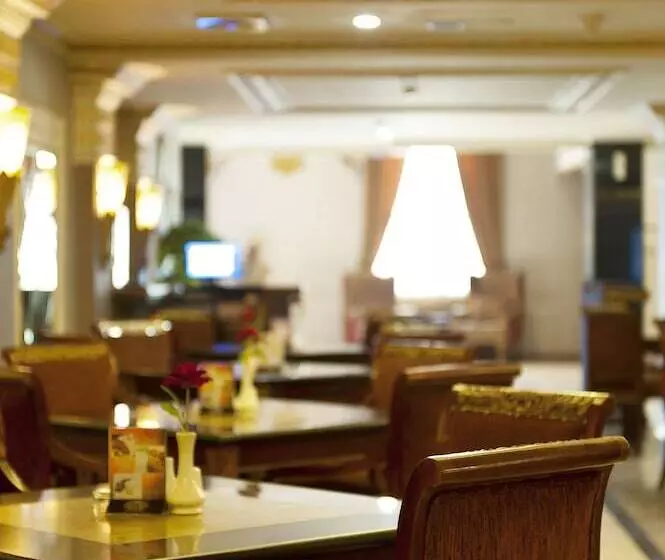 Fotos del hotel Olympic:  14