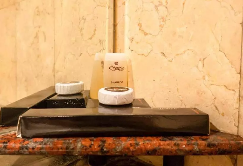 Fotos del hotel Olympic:  4