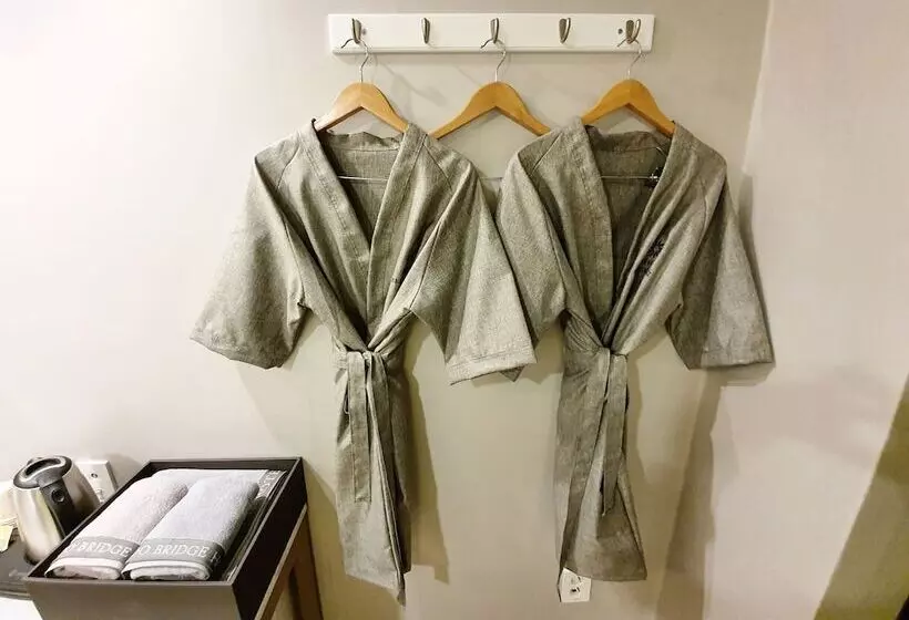 Fotos del hotel Bridge:  25