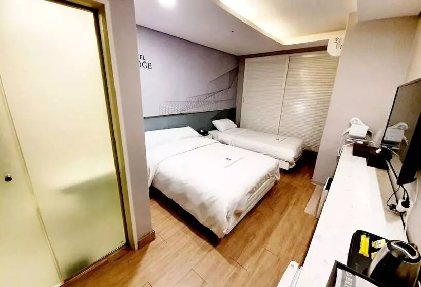 Fotos del hotel Bridge:  23