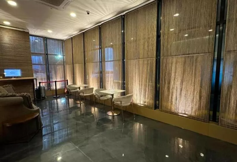 Fotos del hotel Bridge:  16