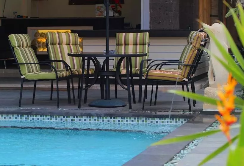 Fotos del hotel Lotus Tirta Seminyak:  10