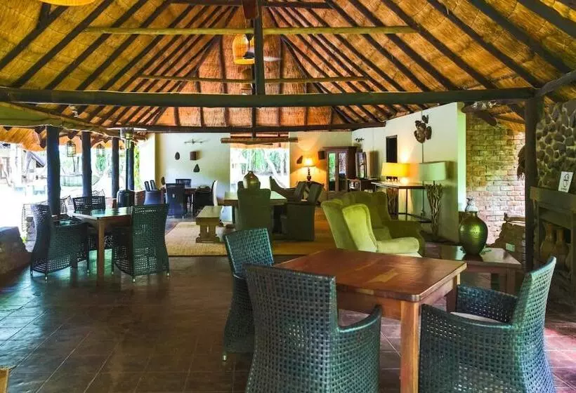 Fotos del hotel The Royal Sichango Village:  4