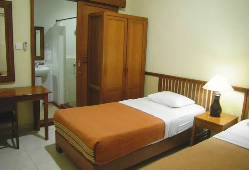 Jambu Inn Sanur Beach