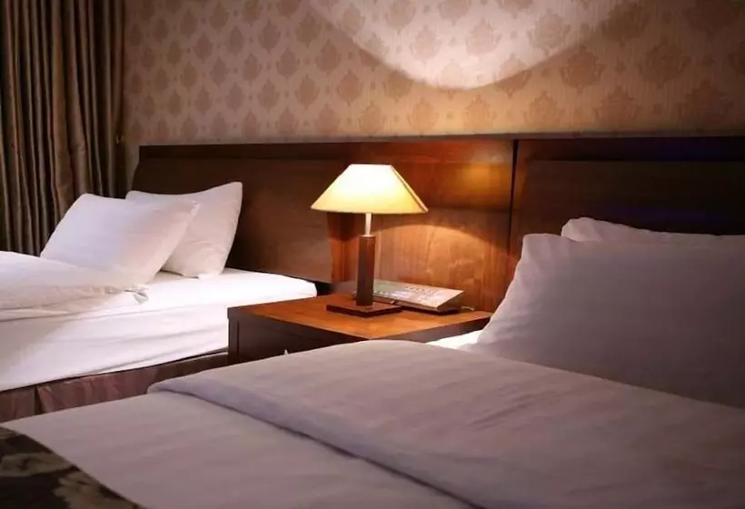 Fotos del hotel Orient Hotel & Resort:  2