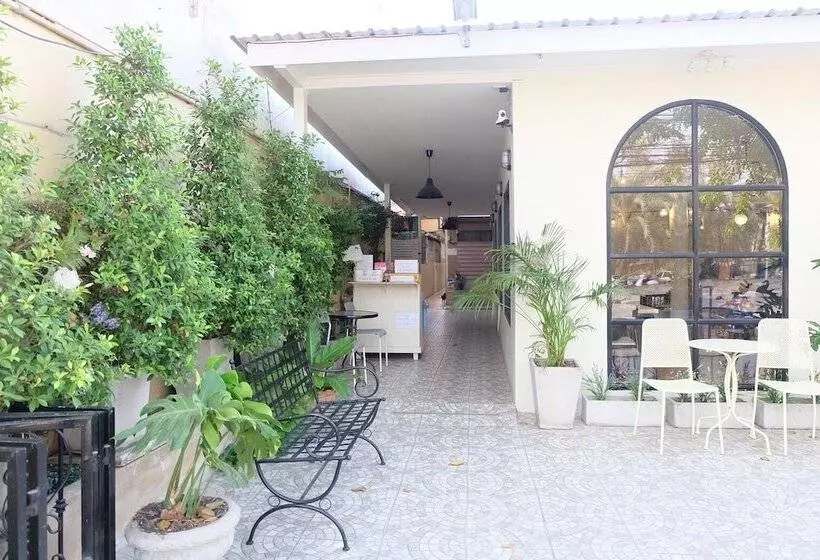 Fotos del hotel Grandparent's Home:  4