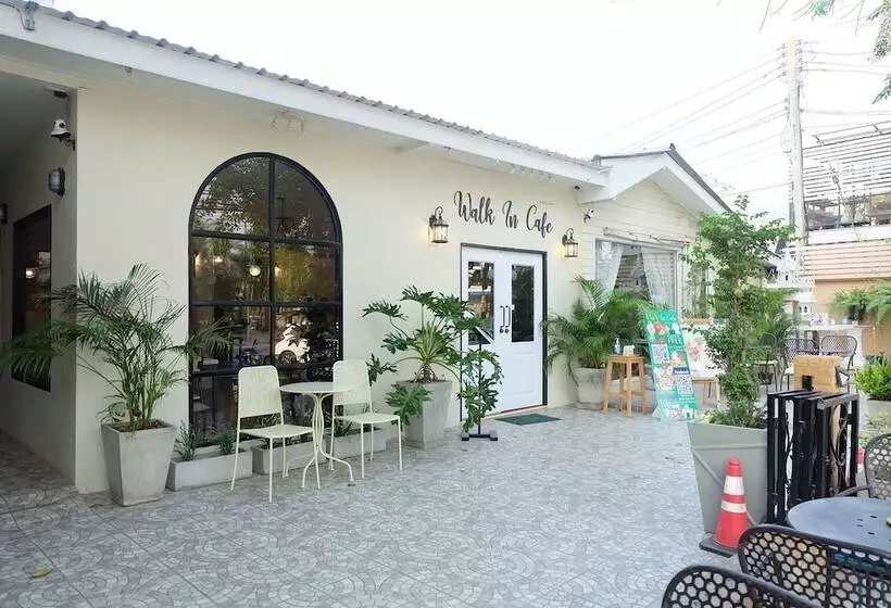 Fotos del hotel Grandparent's Home:  3