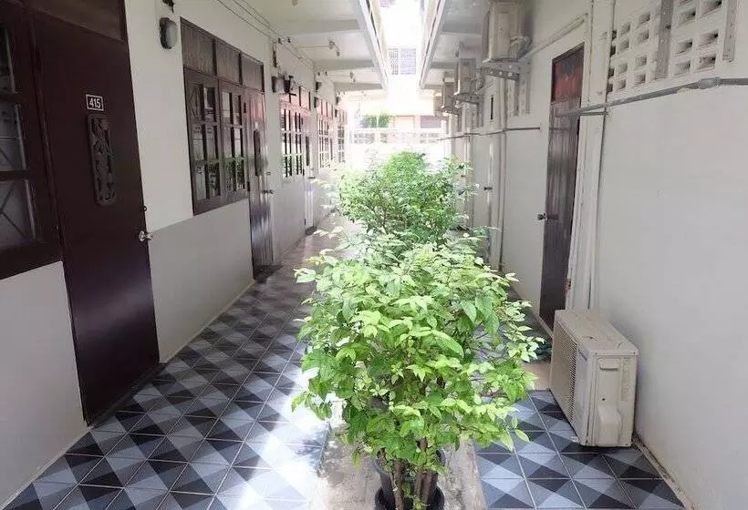 Fotos del hotel Grandparent's Home:  11