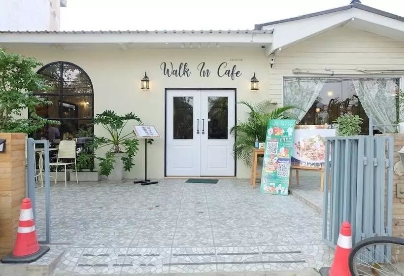 Fotos del hotel Grandparent's Home:  10