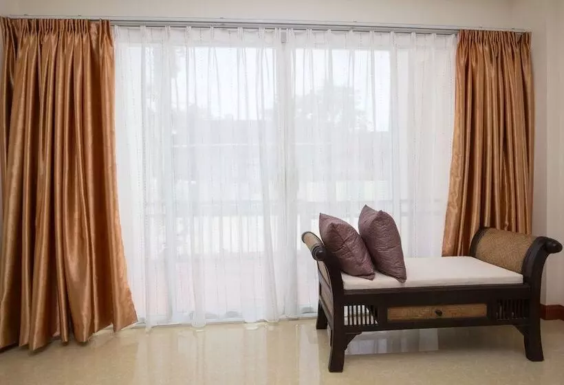 Fotos del hotel Takanta Place:  16