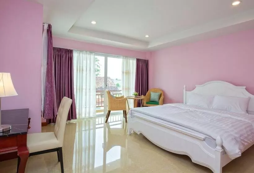 Fotos del hotel Takanta Place:  24