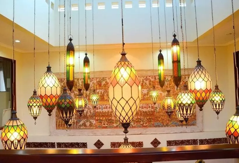 Fotos del hotel Hastinapura Residence:  8