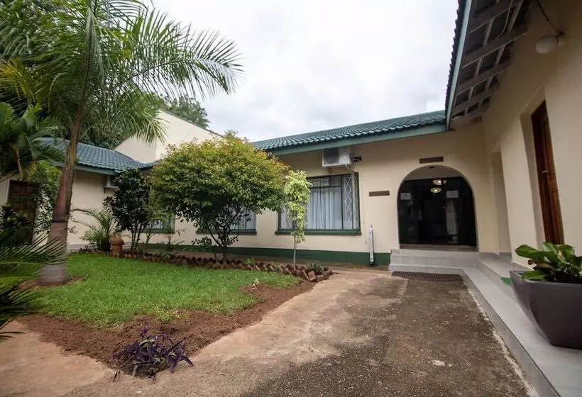 Fotos del hotel Wild Trekkers Lodge:  7