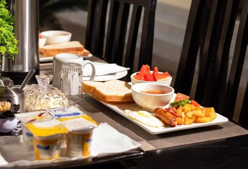 Fotos del hotel Wild Trekkers Lodge:  4