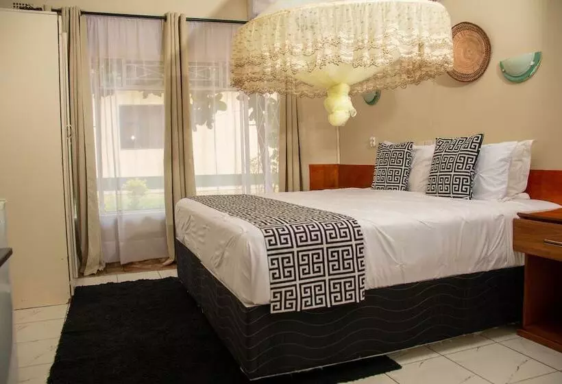 Fotos del hotel Wild Trekkers Lodge:  8