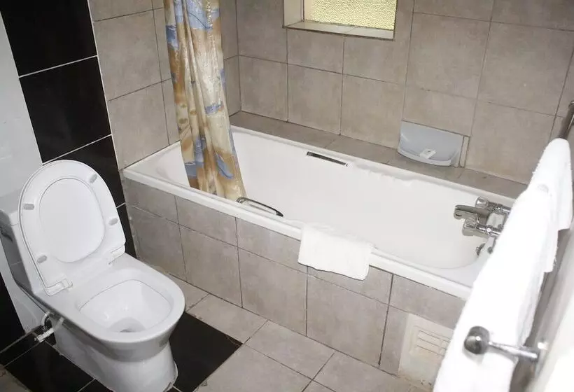 Fotos del hotel Wild Trekkers Lodge:  6