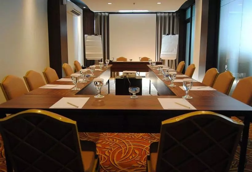 Fotos del hotel D'Best Hotel Bandung, Managed by Dafam Hotels:  9