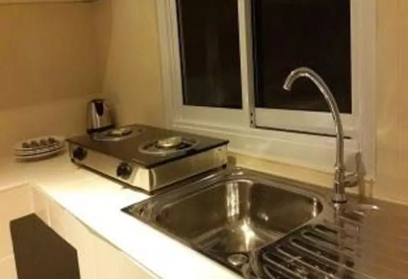 Fotos del hotel Apichada Villa:  9