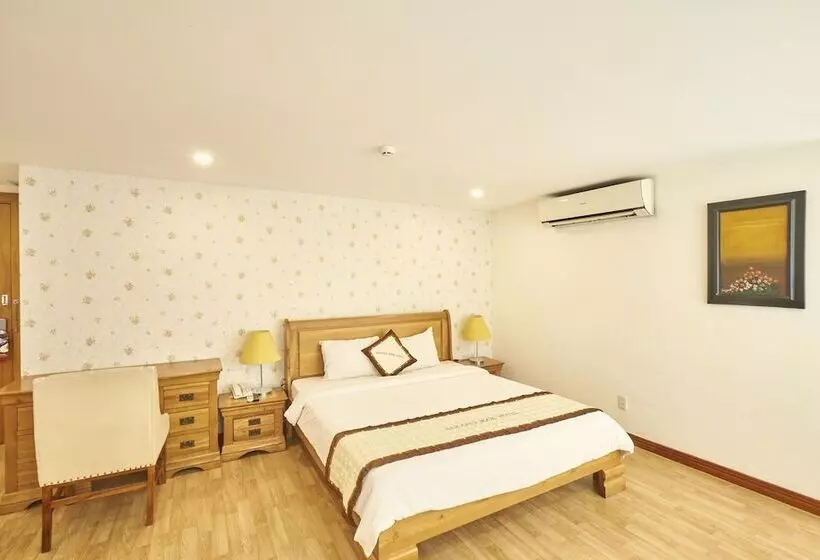 Fotos del hotel Sai Gon S Book   The Airport Front:  8