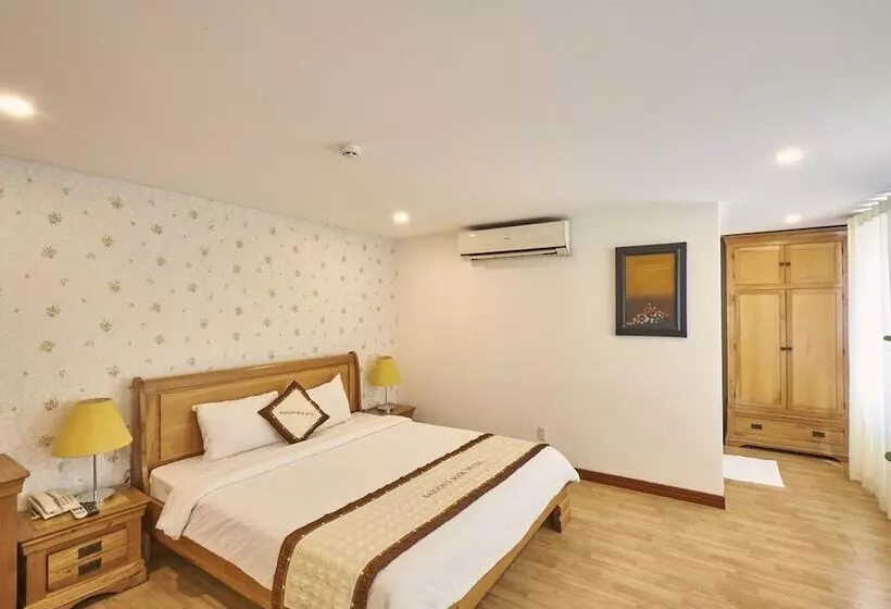 Fotos del hotel Sai Gon S Book   The Airport Front:  6