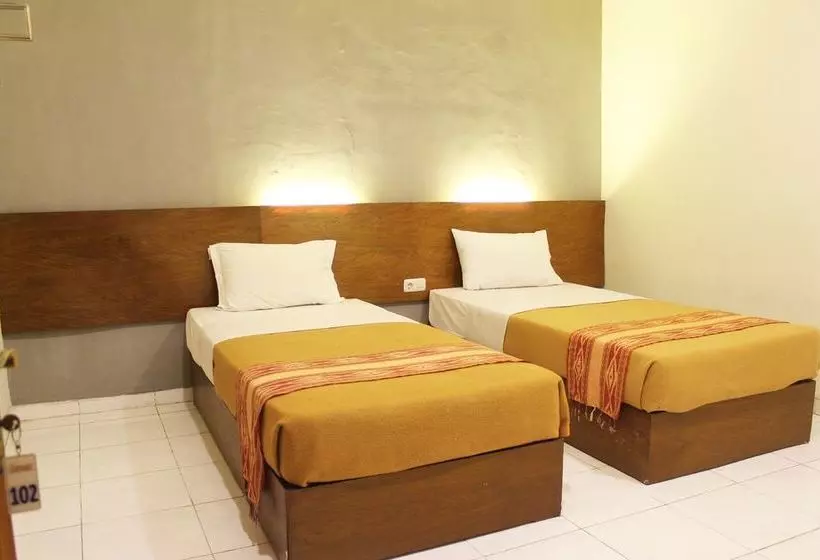 Fotos del hotel Santo Guest House:  1