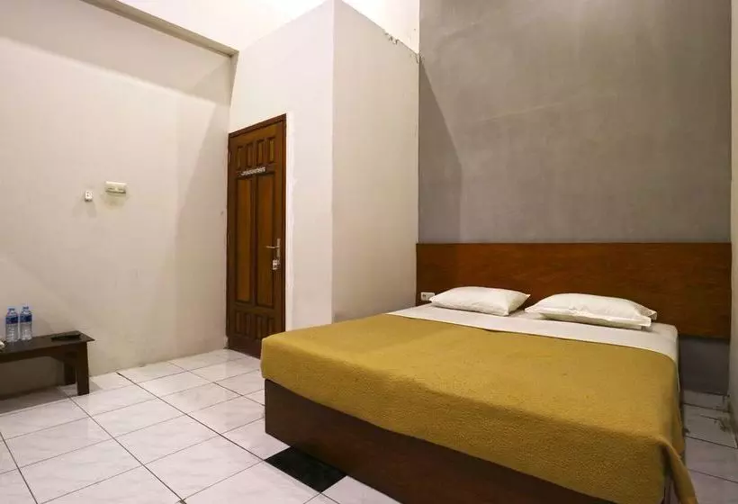 Fotos del hotel Santo Guest House:  13