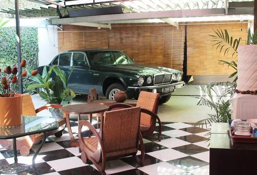 Fotos del hotel Santo Guest House:  6